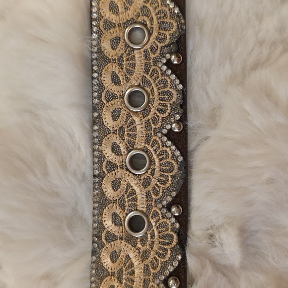 Angel Ranch Western Silver Rhinestone Lace Scalloped Feminine Belt Womens S - Picture 10 of 13